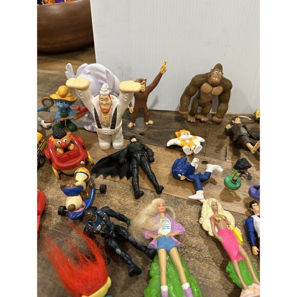 Lot Of 80+ Mixed Small Toys And Figures - Mcdonalds, Disney & More! Ships Free - Picture 7 of 8